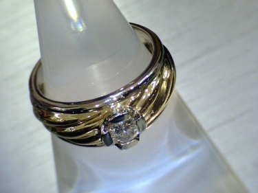eleganter Ring mit Brillant ca. 0,30 ct. 750 Gelbgold / Weigold # 55