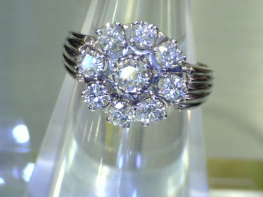 eleganter Ring mit 9 Brillanten ca. 1,40 ct. aus 585 Weißgold # 60