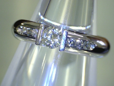 eleganter Ring mit Brillanten ca. 0,40 ct. aus 585 Weißgold # 51