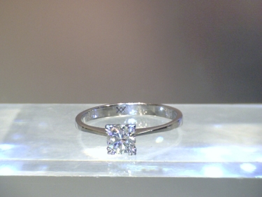 Solitr Ring mit Brillant ca. 0,36 ct. 585 Weigold # 51