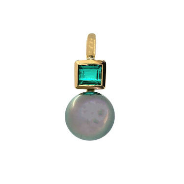 LUXORA Anhnger mit Tahitizuchtperle und Smaragd 0,44 ct. aus 750 Gelbgold