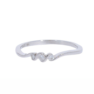 Ring mit 3 Brillanten ca. 0,10 ct. aus 585 Weigold # 54